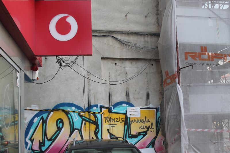 reclamatie abonament vodafone